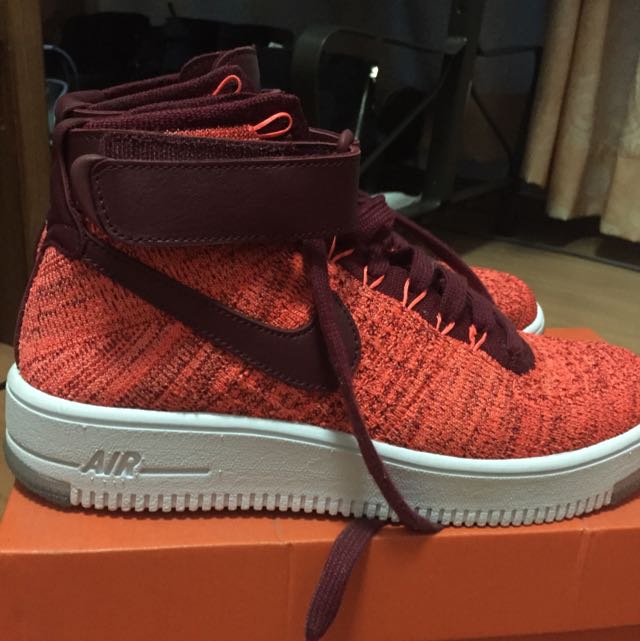 Air force 1 mid flyknit total store crimson team red