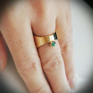 Mini Amulet Emerald Ring