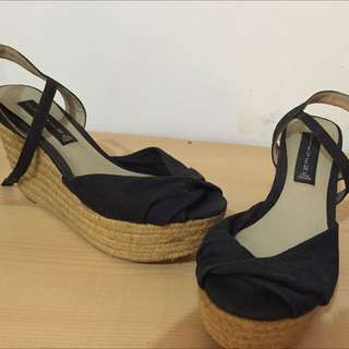 Sepatu Steven Madden