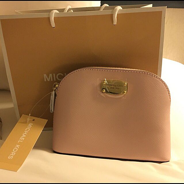 mk travel pouch