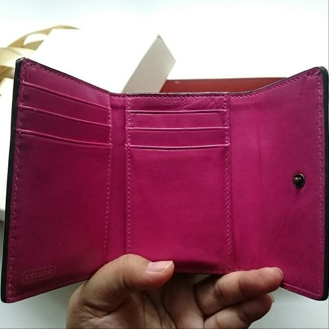 Coach leatherware purse top
