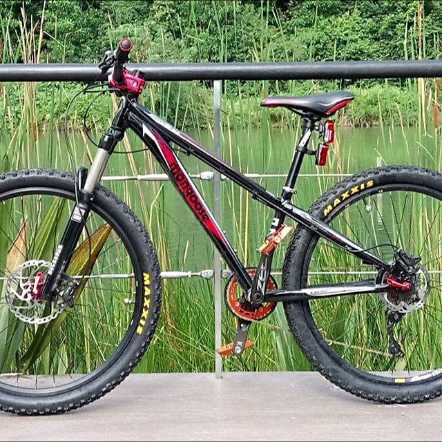 Mongoose hardtail on sale
