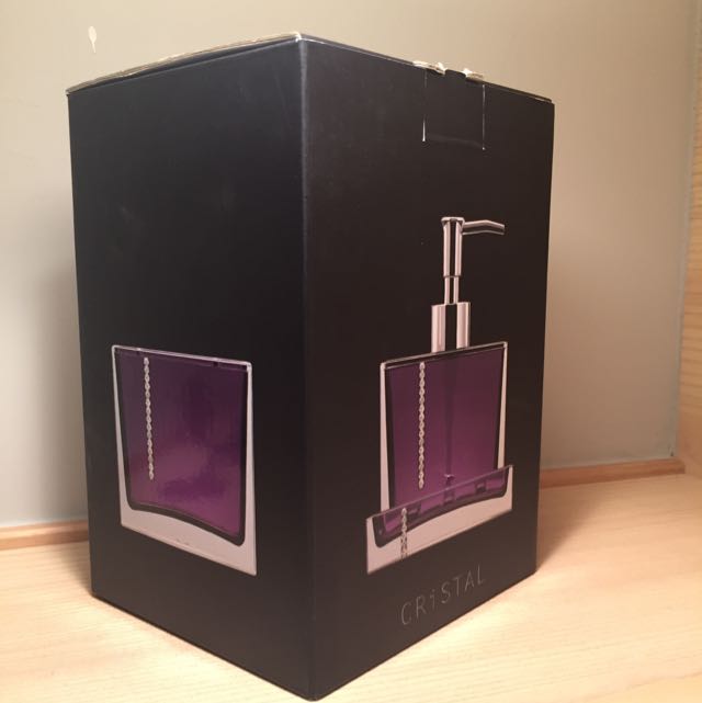 Basara Design Crystal Acrylic Bathroom Set with Gift Box Packing., Furniture & Home Living, Home