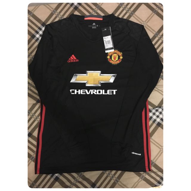 Man United Goalkeeper Black Jersey 16 17 Men S Fashion Clothes On Carousell