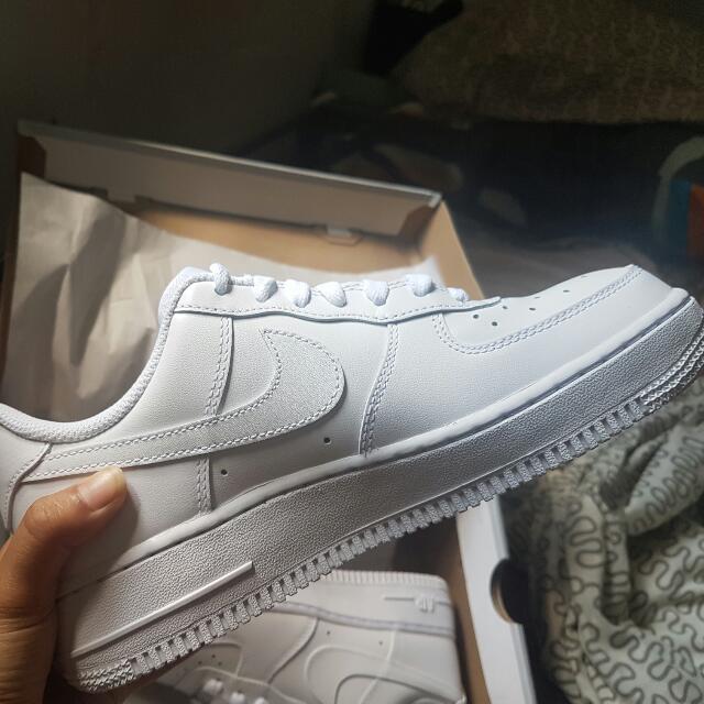 ON HOLD] Nike Air Force 1 0'7 Low, Women's Fashion, Footwear, Sneakers on  Carousell