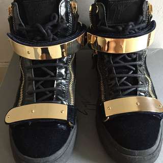 Authentic Giuseppe Zanotti Golden Bar Sneakers