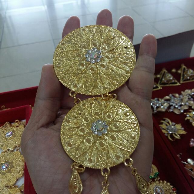 Bros Motif Lingkaran