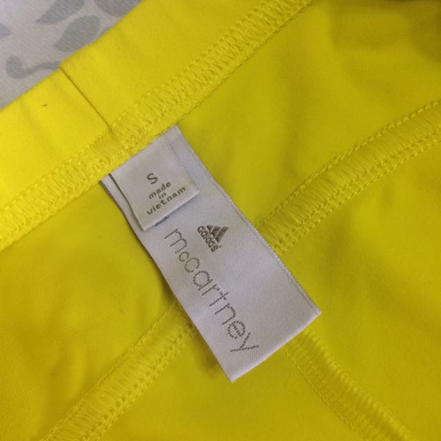 Stella McCartney Yoga Pants, Women's Fashion, Activewear on Carousell