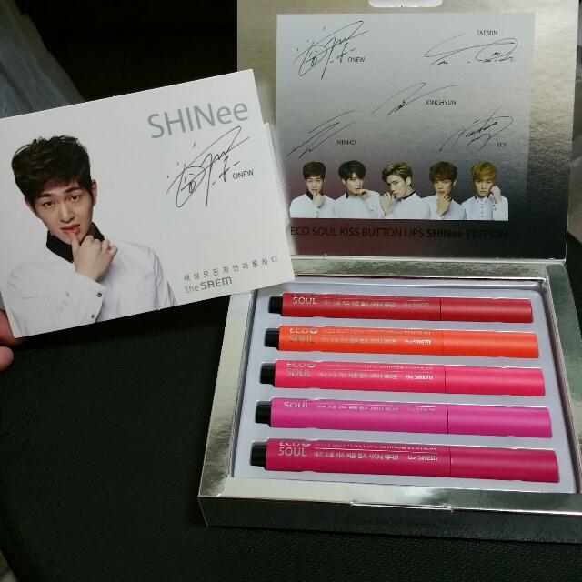 Wtt The Saem Eco Soul Kiss Button Lips Shinee Edition Postcard Onew Entertainment K Wave On Carousell Dapatkan lirik lagu lain oleh shinee di kapanlagi.com. wtt the saem eco soul kiss button lips shinee edition postcard onew