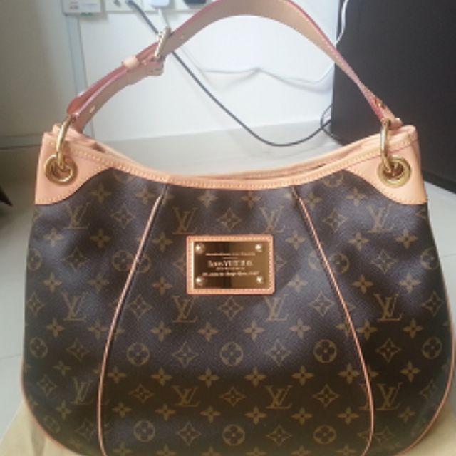 AUTHENTIC LV GALLERIA PM SHOULDER BAG, Women's Fashion, Bags & Wallets,  Shoulder Bags on Carousell