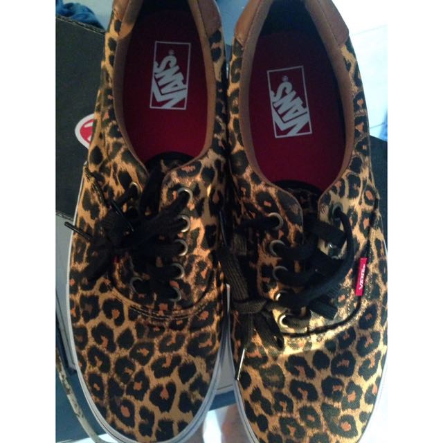 Jual Sepatu Vans Original Fesyen Pria Sepatu di Carousell