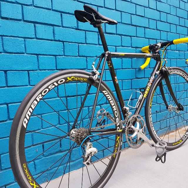 vintage carbon bikes