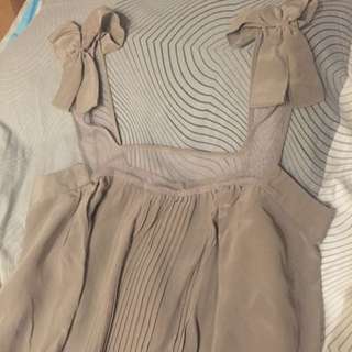 全新100%絲 淺咖蝴碟節洋裝