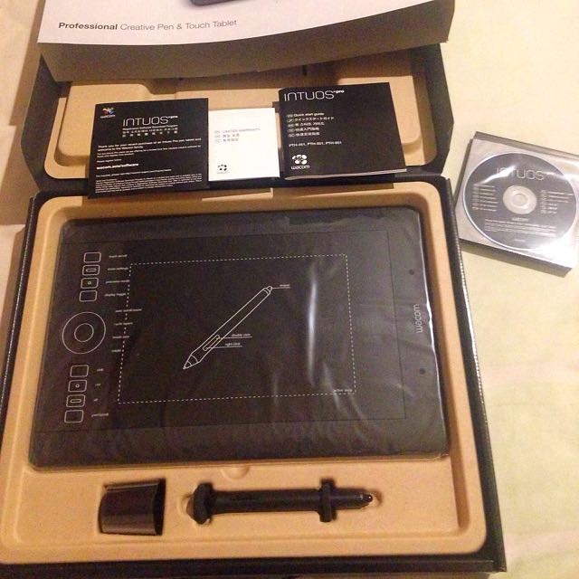 Wacom Intuos Pro Pth 651 Medium Size Elektronik Bagian Komputer Aksesoris Di Carousell