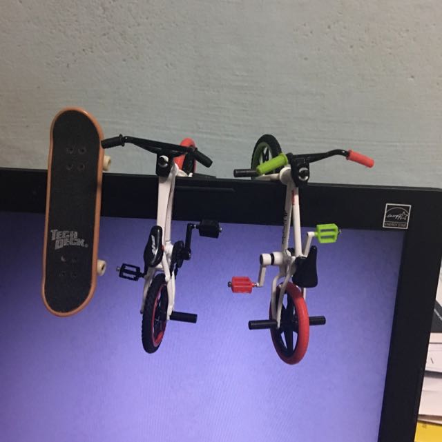 Flick trix sales bmx with pegs
