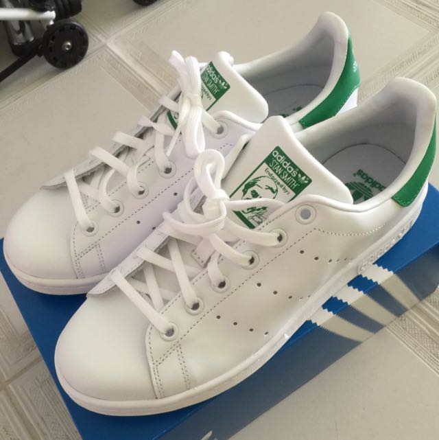 Authentic Adidas Stan smith ( Green UK6 