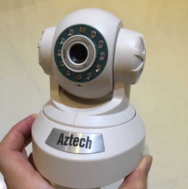 Aztech WIPC403 WirelessN IP camera, TV & Home Appliances, TV