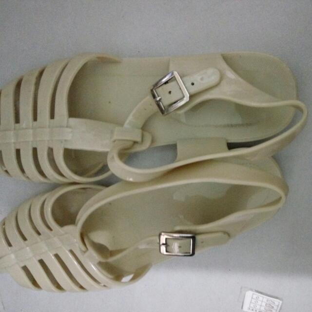 birkenstock jelly shoes