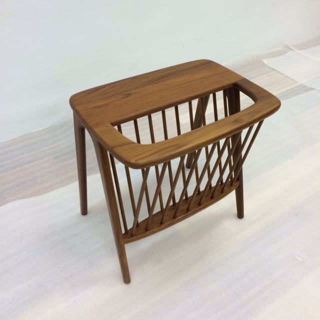 Side Rack/Table (for magazines & Newspapers), Furniture & Home Living ...