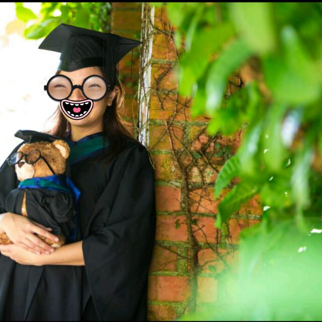 Rent Sit Tcd Pt Graduation Gown With Cap Women S Fashion Clothes On Carousell