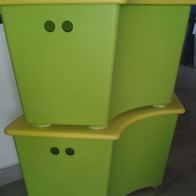 Storage Boxes stackable and durable (Category: Other Home Decor) located in Singapore. Submitted by go_retro (Listing ID 67257353, Image 1). Description: Boxes are stackable and made of very durable plastic material. Clean as its used to store children's books. Price is for 2. Dimensions in inches approximately L27 x W12.5 x H 12.5 Self collect at Pasir Ris.