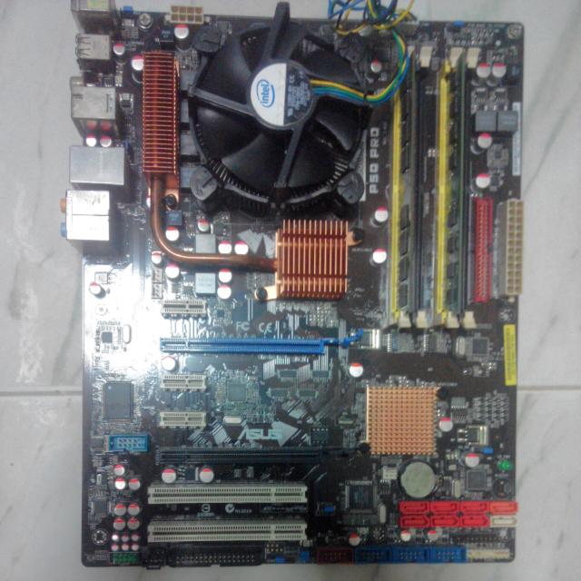 Asus p5q pro motherboard top