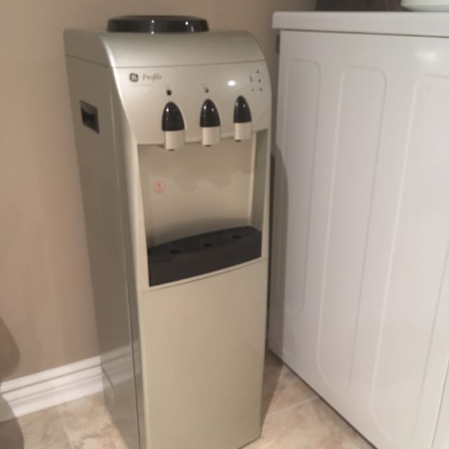 Ge profile water cooler with shop mini fridge