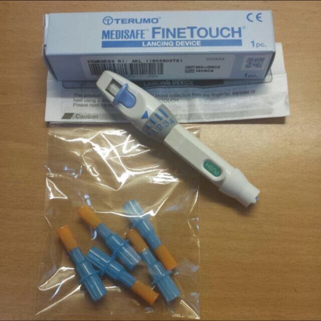 Reserved TERUMO Medisafe Lancing Device, Beauty & Personal