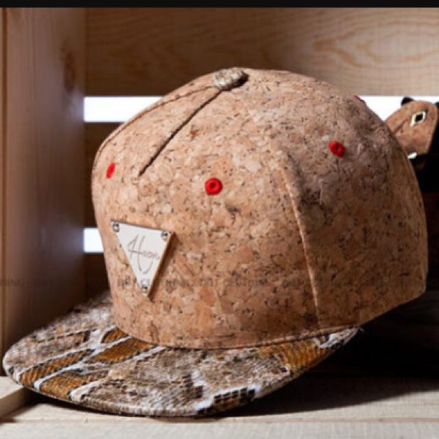 hater snapback cork