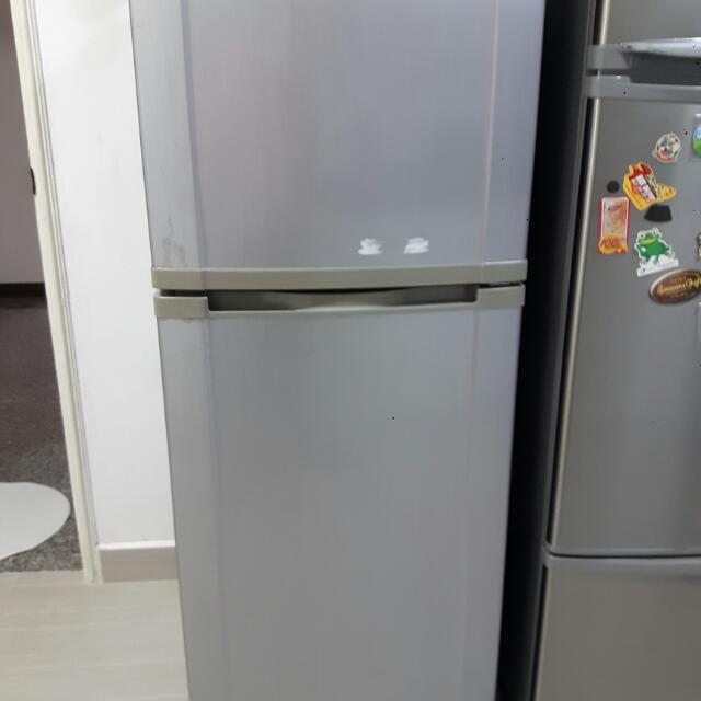 Mid Size Refrigerator, TV & Home Appliances, Kitchen Appliances