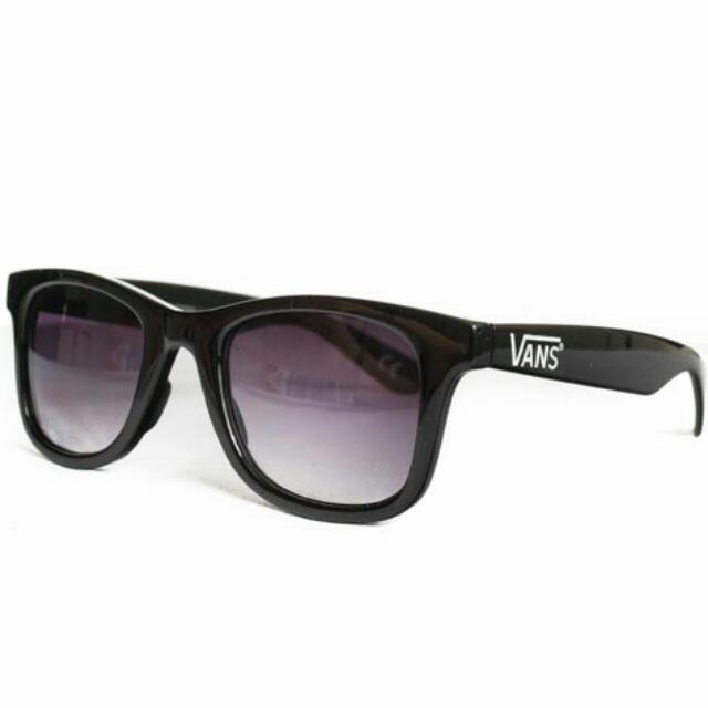 vans sunglasses womens red