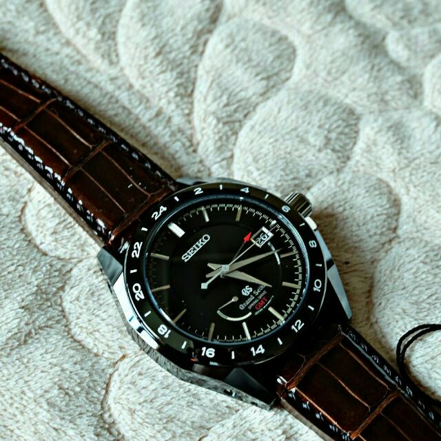 BNIB Grand Seiko SBGE037 Men s Fashion Watches Accessories Watches on Carousell