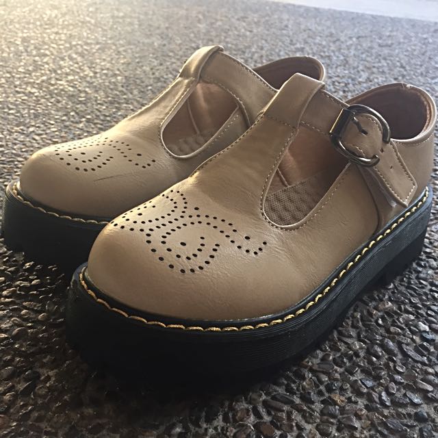 sporty mary jane shoes