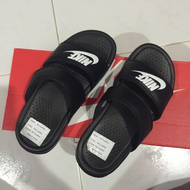 nike benassi duo slides