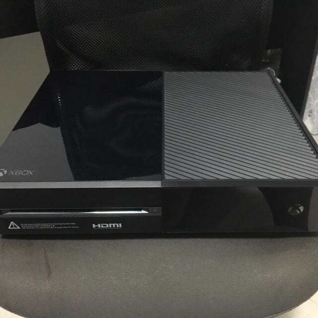 Xbox one ( Reserved ), Video Gaming, Video Game Consoles, Xbox on Carousell