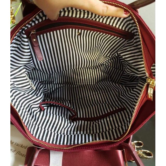 Authentic/Overrun Kate Spade (Category: Luxury Bags & Wallets) located in Cavite. Submitted by sweetellehcor.ph (Listing ID 67732559, Image 2). Description: .