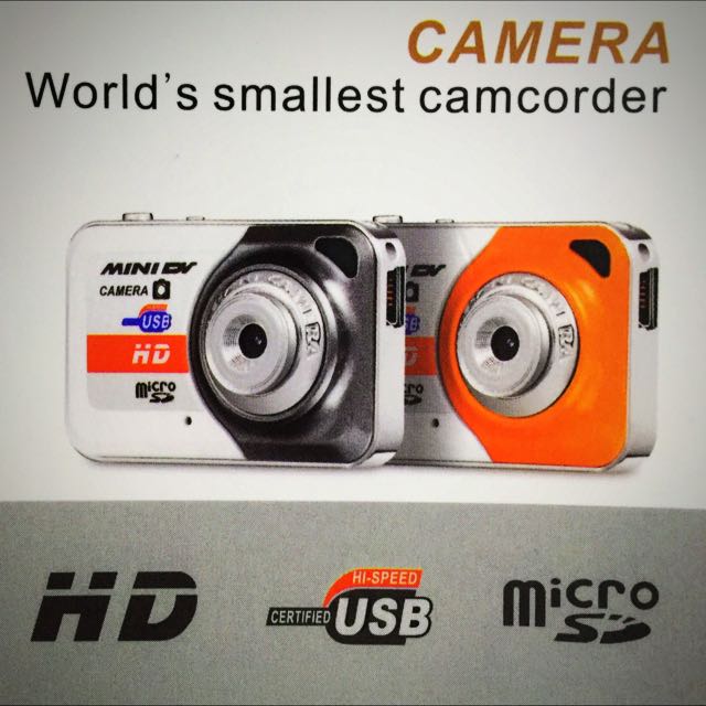 Mini DV Camera (Category: Video Cameras) located in Singapore. Submitted by knight (Listing ID 67684089, Image 1). Description: .