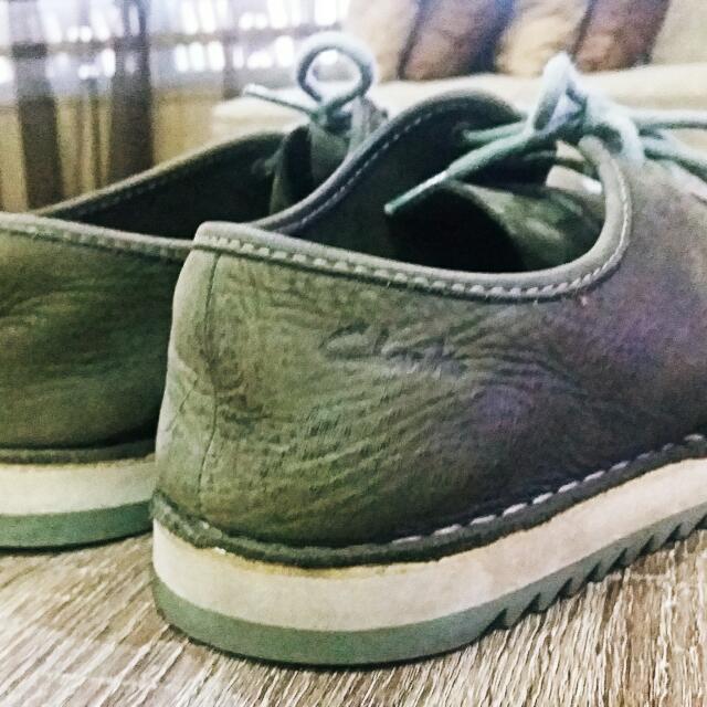 clarks snakeskin sneakers
