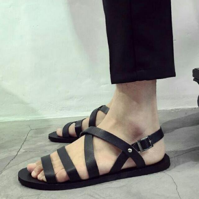 Po Summer New Trend Of Casual Men S Sandals Leather Sandals England Retro Roman Sandals Sandals Tide Men S Fashion Clothes On Carousell