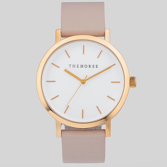 Top 3 Best Minimalist Women Watches Under 500