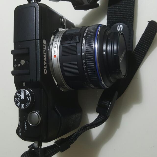 Olympus e-PL2 (Category: Cameras) located in Singapore. Submitted by hyupiace (Listing ID 67896713, Image 2). Description: .