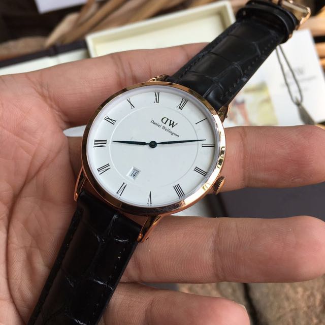 DW Daniel Wellington Dapper York Rose Gold Men s Fashion Watches