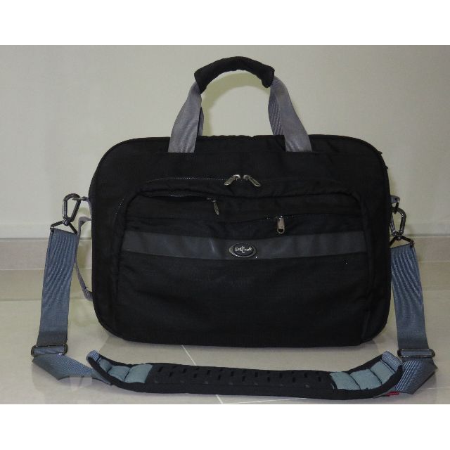 eagle creek briefcase