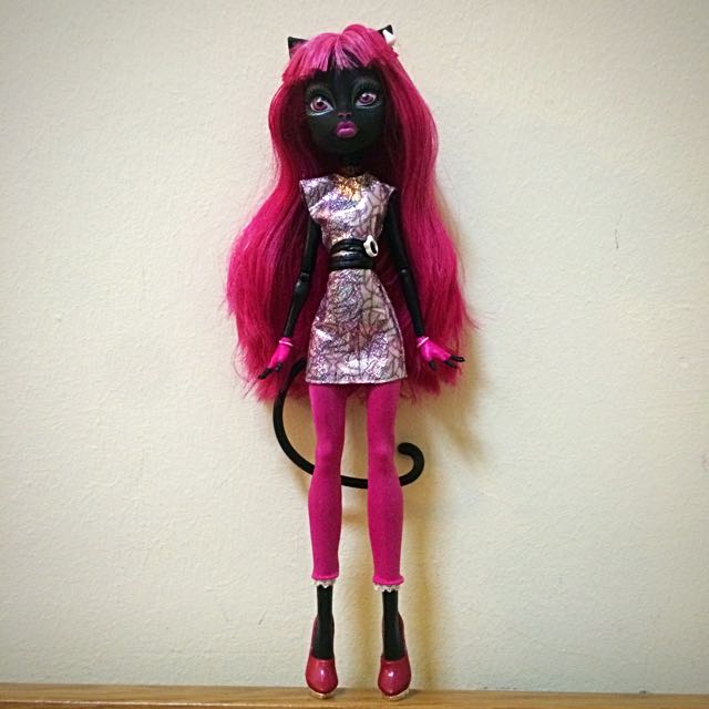 catty noir scaremester