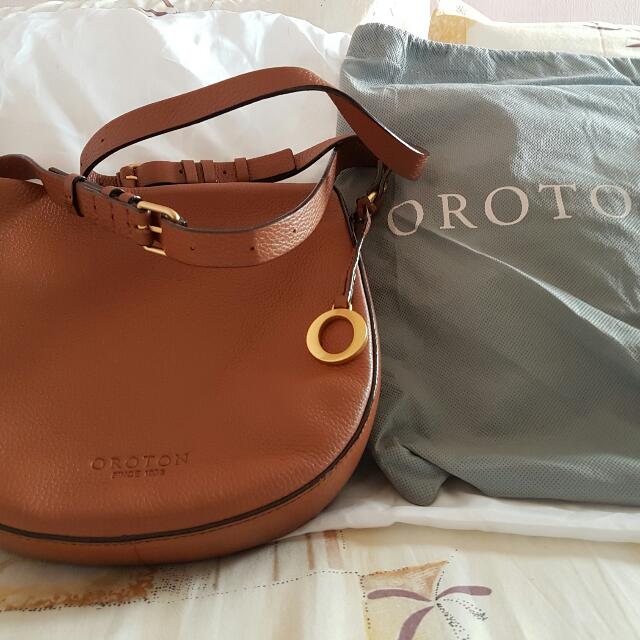 Oroton best sale signet crossbody