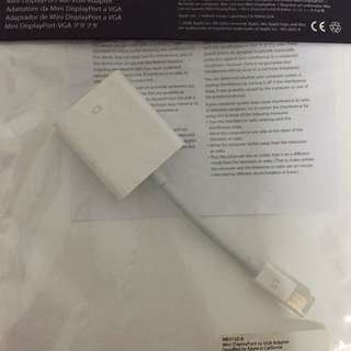 MacBook displayport to VGA adapter