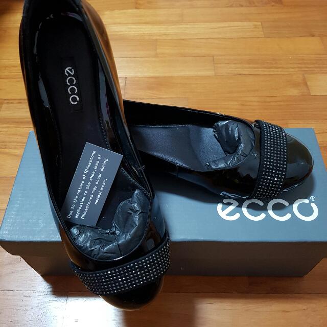 ecco summer sneaker