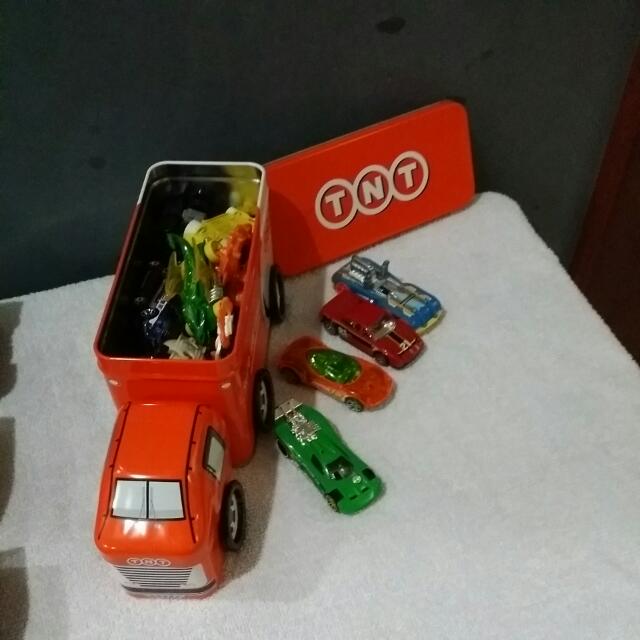 TNT truck with storage, Hobbies & Toys, Toys & Games on Carousell