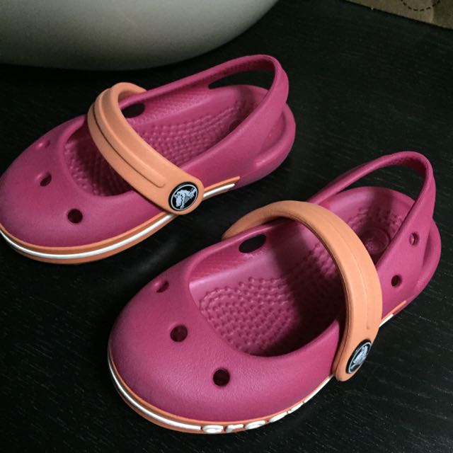 c5 crocs size