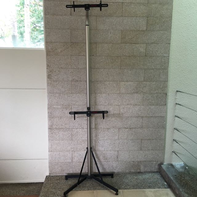 Minoura Bicycle Gravity Tower Stand Sports Equipment Bicycles